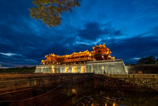 Explore Hue 3 Days