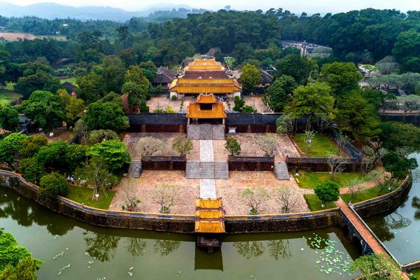 Essence of Vietnam 20 days