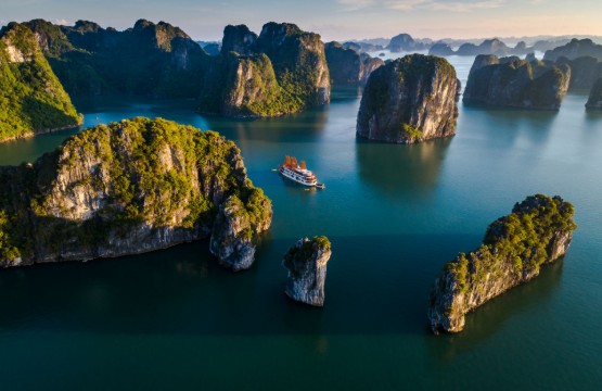 Savor the Beauty of Vietnam Cambodia Laos in 3 weeks