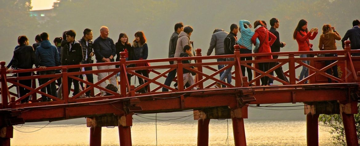 Small group travel packages to Vietnam