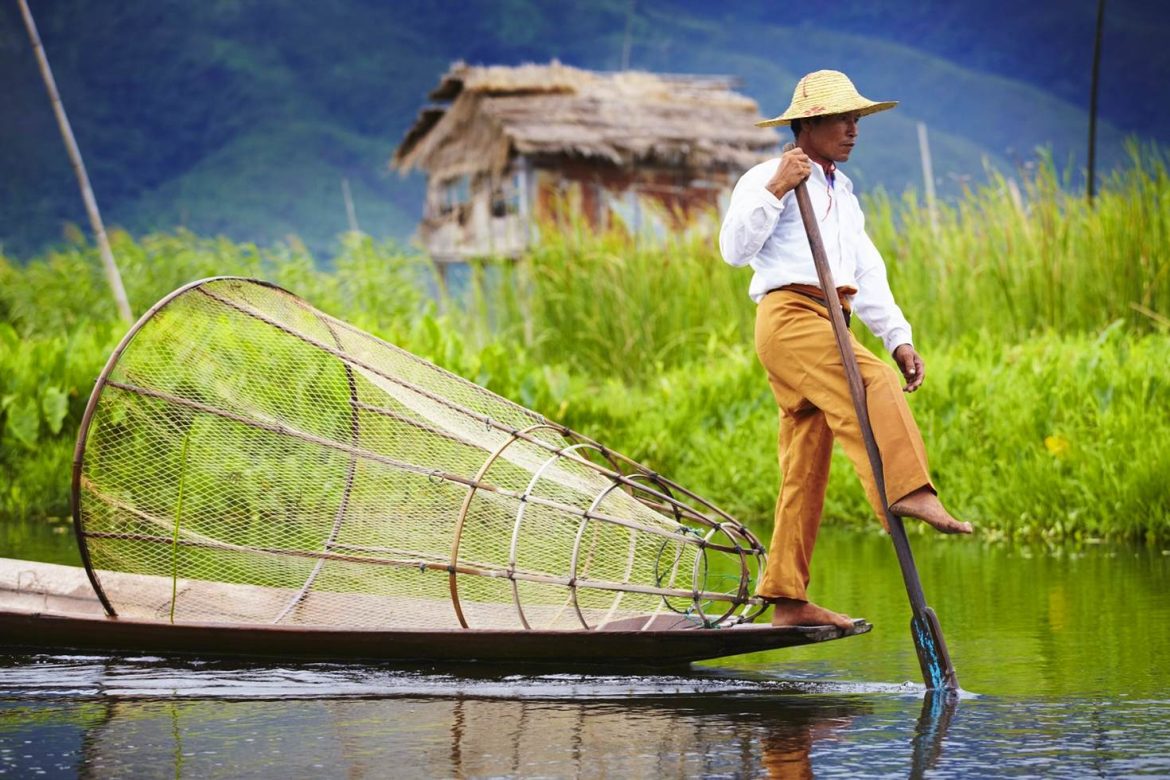 Some essential things needed in your luggage when taking Myanmar tours