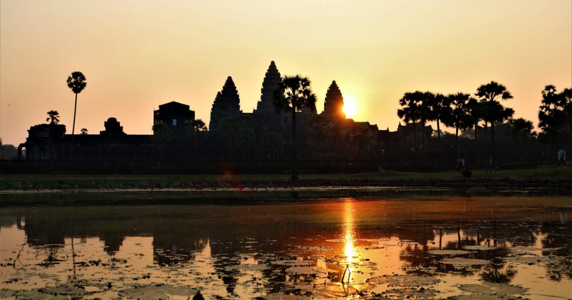 Best View Points To Watch The Sunset And Sunrise In Angkor Wat