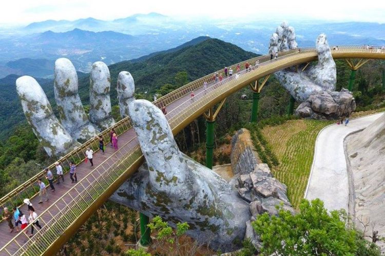 Golden Bridge Danang – The incredible bridge of Vietnam
