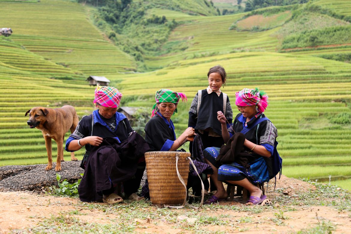 LuxGroup to Launch the Project “Donation Water Tanks for Ethnic Minorities in Ha Giang”